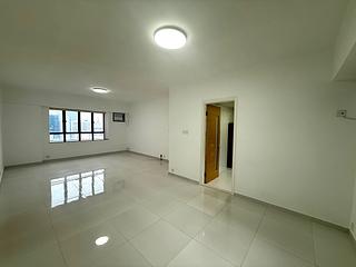 Mid Levels Central - Robinson Heights Block 2 06