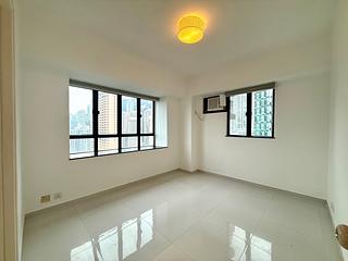 Mid Levels Central - Robinson Heights Block 2 11