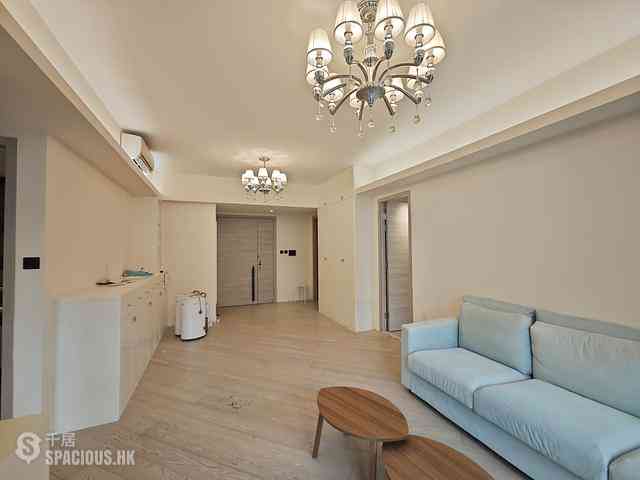 North Point - Fleur Pavilia Tower 2 02