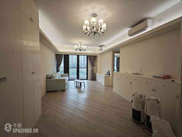 North Point - Fleur Pavilia Tower 2 03