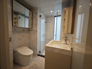 North Point - Fleur Pavilia Tower 2 05