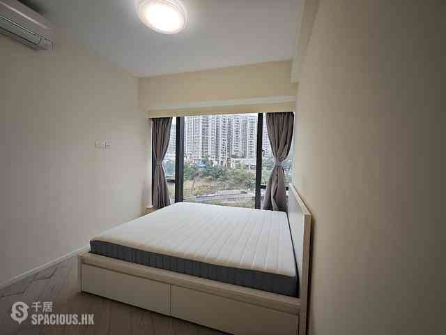 North Point - Fleur Pavilia Tower 2 06