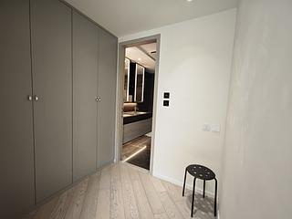 North Point - Fleur Pavilia Tower 2 07