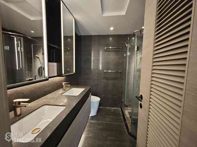 North Point - Fleur Pavilia Tower 2 08