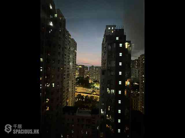 Mong Kok - Shun On Building 12