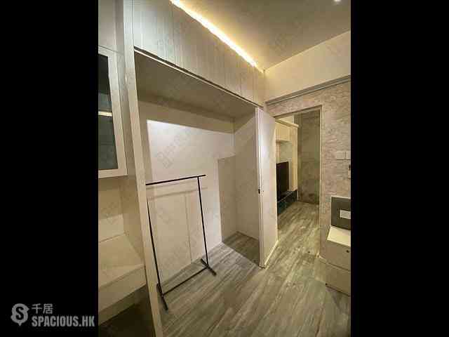 Wan Chai - East Asia Mansion 06
