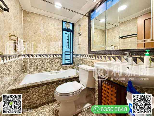 Clear Water Bay - Hillview Court 08