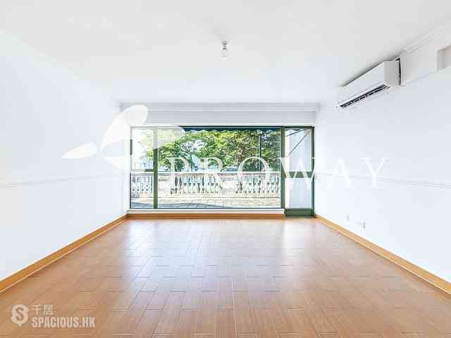 Stanley - Bayside House 03