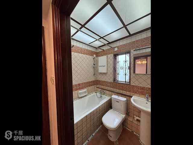 Gold Coast / So Kwun Wat - Hong Kong Gold Coast 08