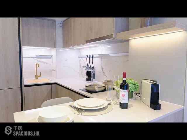 Sheung Wan - The Bauhinia 02