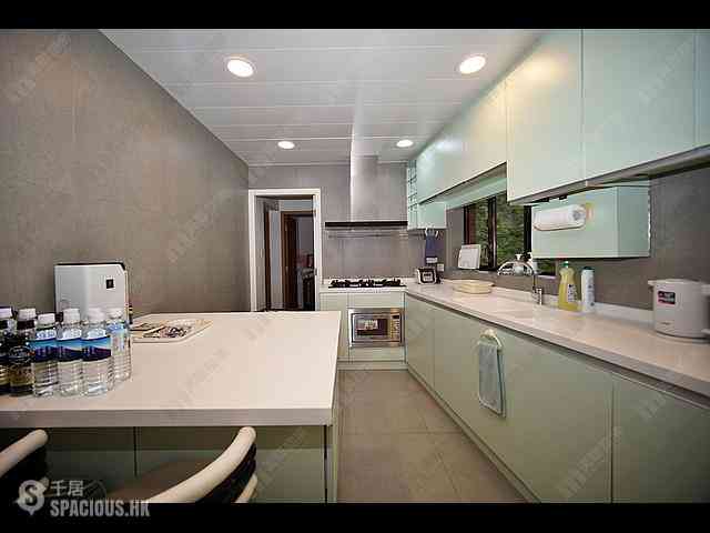Repulse Bay - Ruby Court Tower 2 09