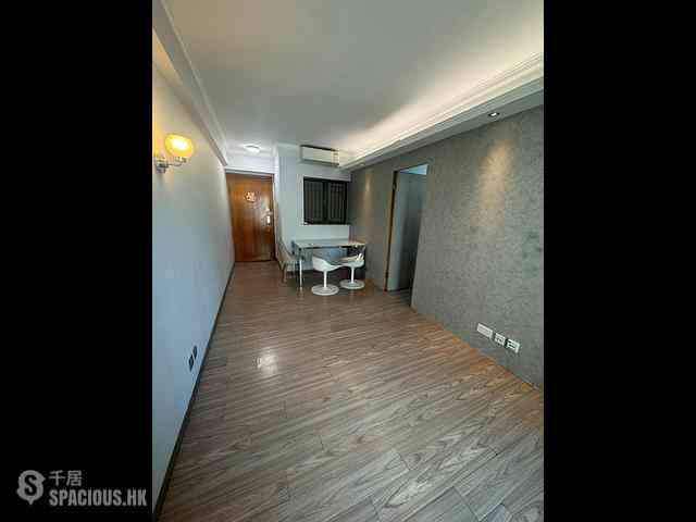 Tai Kok Tsui - Park Avenue Phase 1 Block 7 02