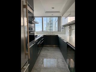 West Kowloon - The Cullinan (Tower 21 Zone 1 Sun Sky) 02
