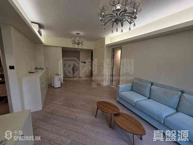 North Point - Fleur Pavilia Tower 2 02