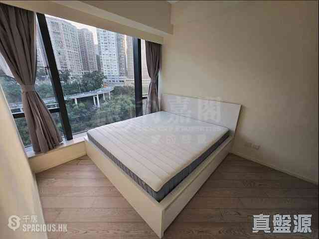 North Point - Fleur Pavilia Tower 2 04