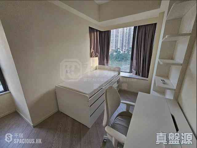 North Point - Fleur Pavilia Tower 2 05