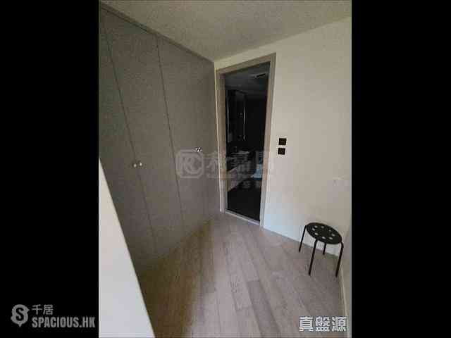 North Point - Fleur Pavilia Tower 2 07