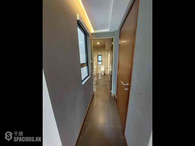 Central - Hollywood Road, 228-230 43