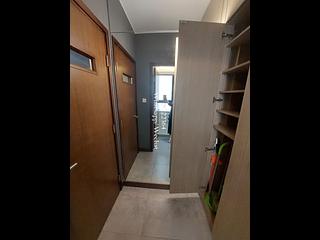 Poho - 242-244, Hollywood Road 08