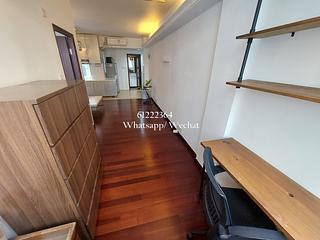 Poho - 152-154, Hollywood Road 17