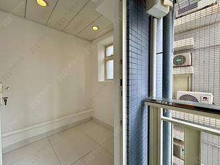Soho - Centrestage 10