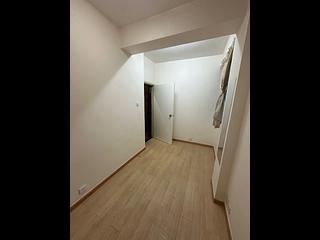 Mong Kok - Winfield Building 02