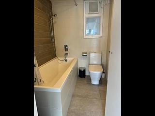 Causeway Bay - Bay View Mansion Block A 11