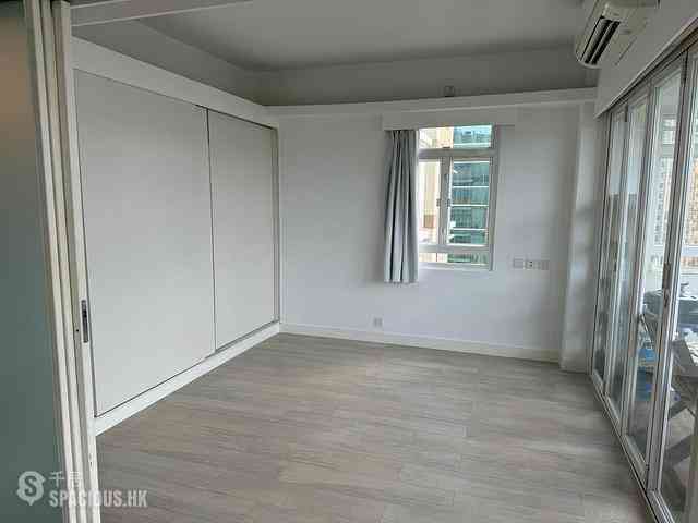 Causeway Bay - Bay View Mansion Block A 05