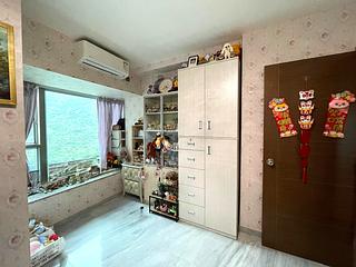 Tung Chung - Caribbean Coast Phase 2 Albany Cove Tower 7 10