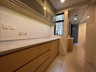 Happy Valley - 9, Broom Road 04