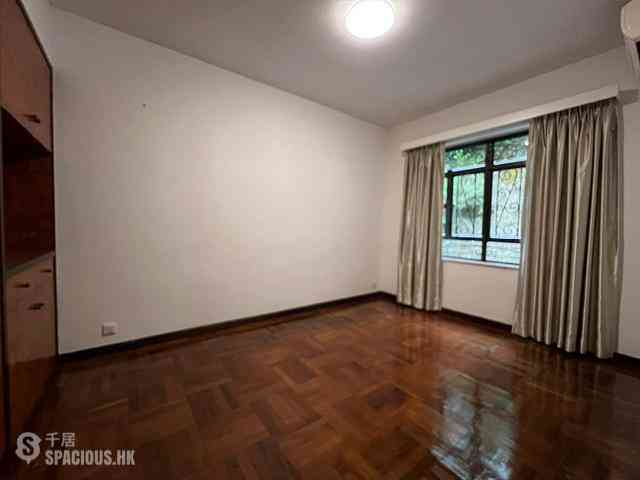 Happy Valley - 9, Broom Road 05