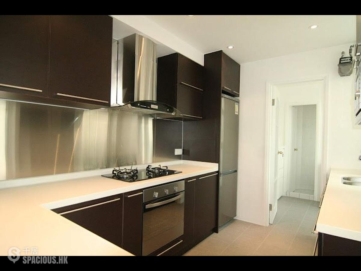 Discovery Bay - Discovery Bay Phase 4 Peninsula Village Coastline Villa 01