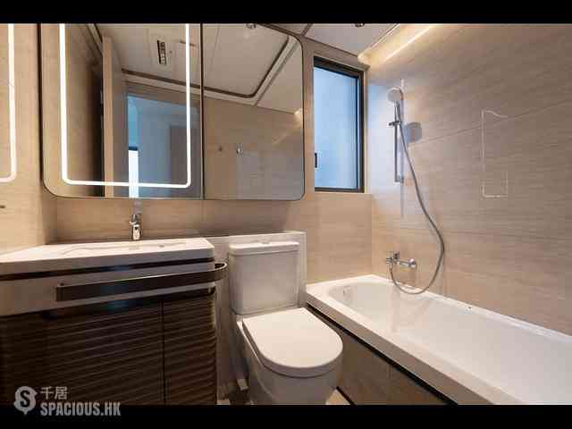 Tuen Mun - Gold Coast Bay Phase 2 The Reserve 05