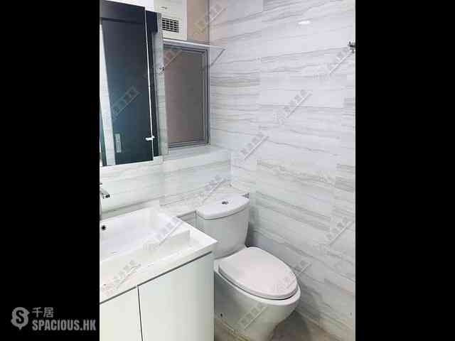 West Kowloon - The Waterfront Phase 1 Block 1 03
