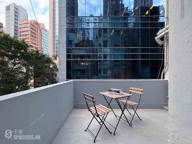 Soho - 9-11 Staunton Street 01