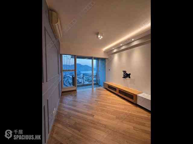 Tai Kok Tsui - Florient Rise 02