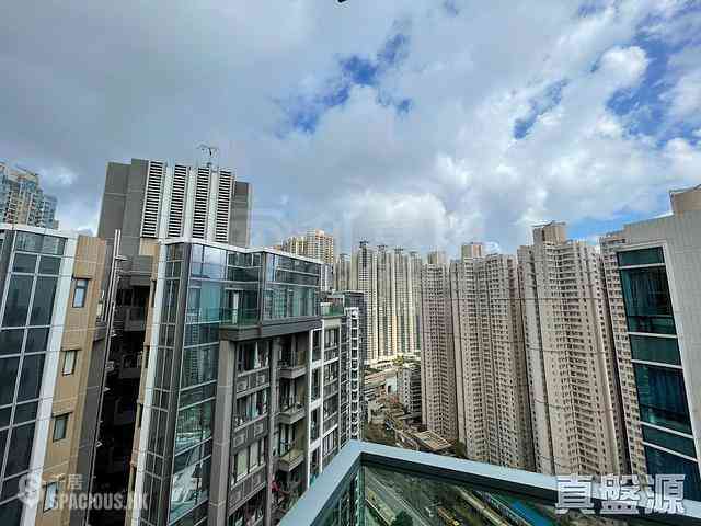 Tseung Kwan O - The Parkside Block 2A 07