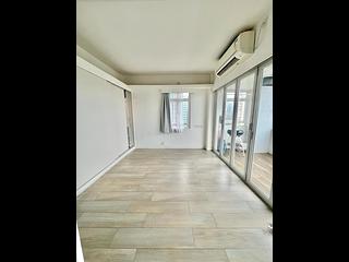 Causeway Bay - Bay View Mansion Block A 05