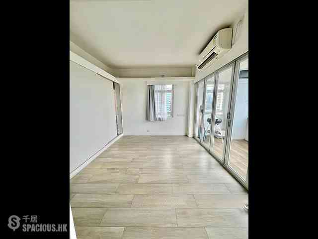 Causeway Bay - Bay View Mansion Block A 05