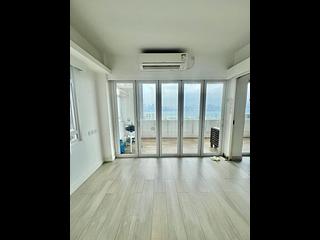 Causeway Bay - Bay View Mansion Block A 06