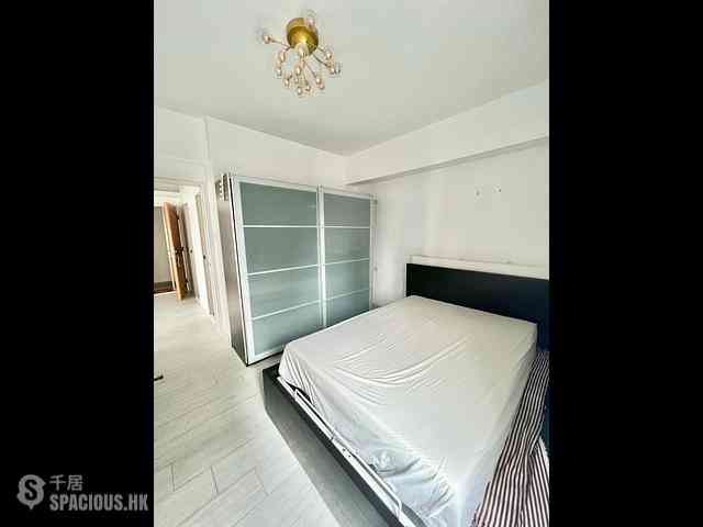 Causeway Bay - Bay View Mansion Block A 08