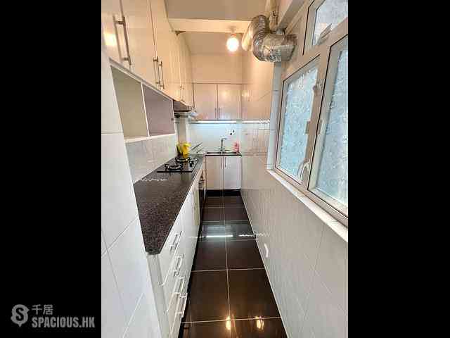 Causeway Bay - Bay View Mansion Block A 11