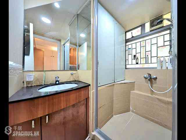Tung Chung - Caribbean Coast Phase 2 Albany Cove 54