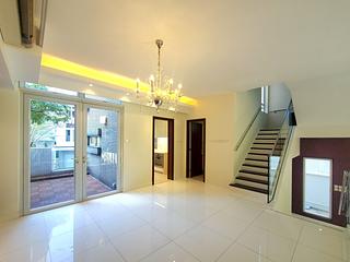 Tung Chung - Coastal Skyline Phase 2 Le Bleu 15