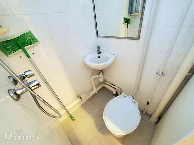Tung Chung - Coastal Skyline Phase 2 Le Bleu 21