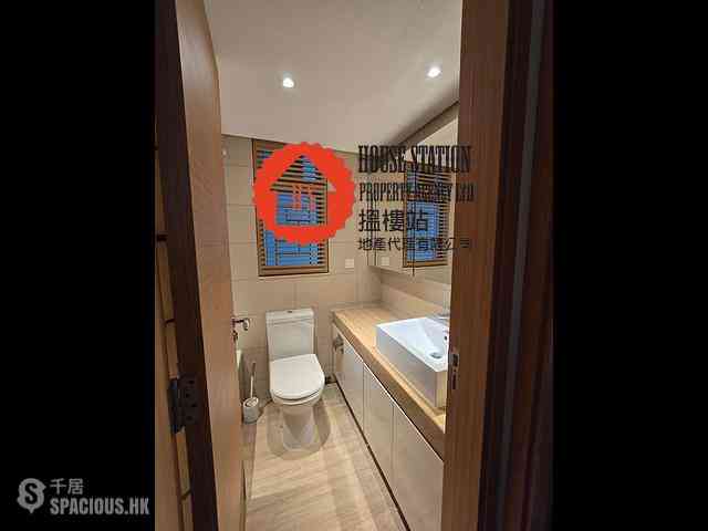 Tai Kok Tsui - Florient Rise Tower 2 07