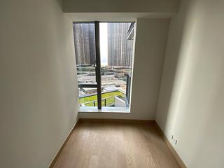 Lohas Park - Lohas Park Phase 12A Seasons Place Tower 3B 03