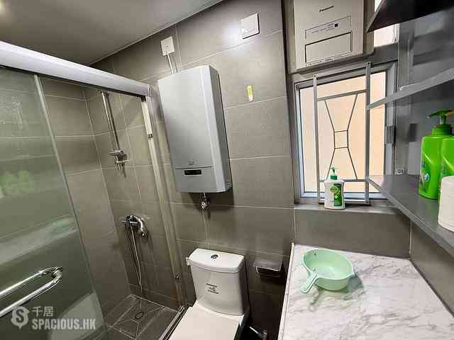 Ma On Shan - Saddle Ridge Garden Block 6 05