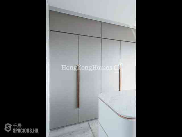 Yau Ma Tei - Wylie Court 14