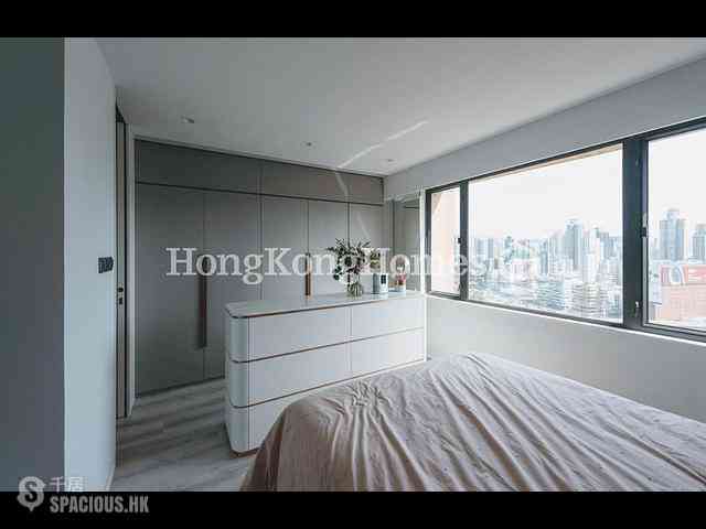 Yau Ma Tei - Wylie Court 12